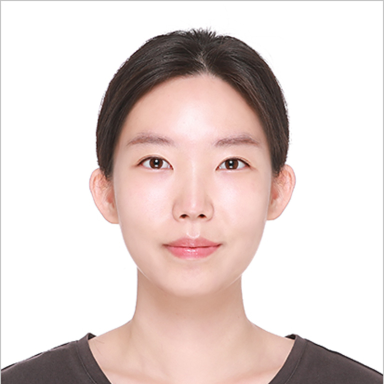 A photo of Graduate Assistant Sora Kim